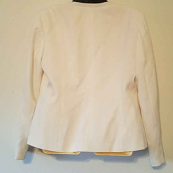 Isabella Cream and Black Suit Blazer Jacket - Picture 7 of 8